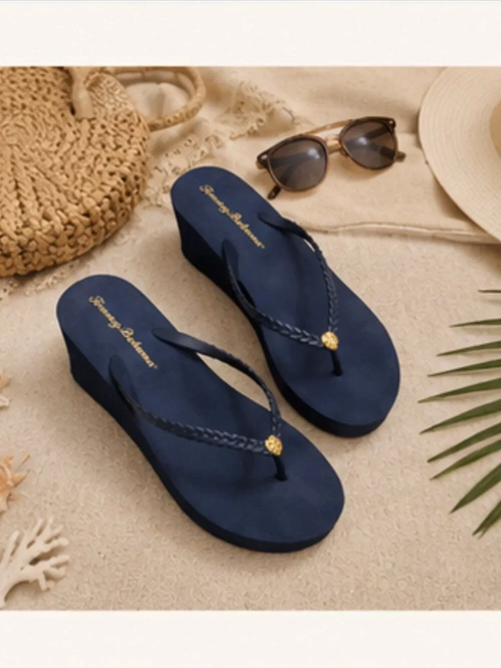Travel Ready! Tommy Bahama Navy Wedge Flip Flops Size 9